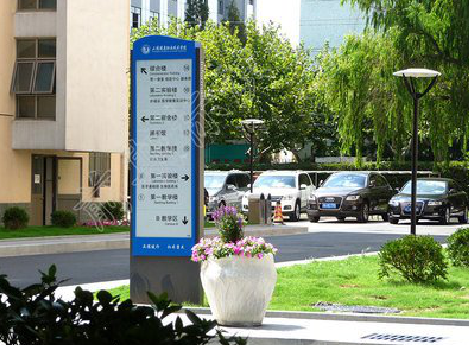 沿河传统的学校标识系统有什么问题？